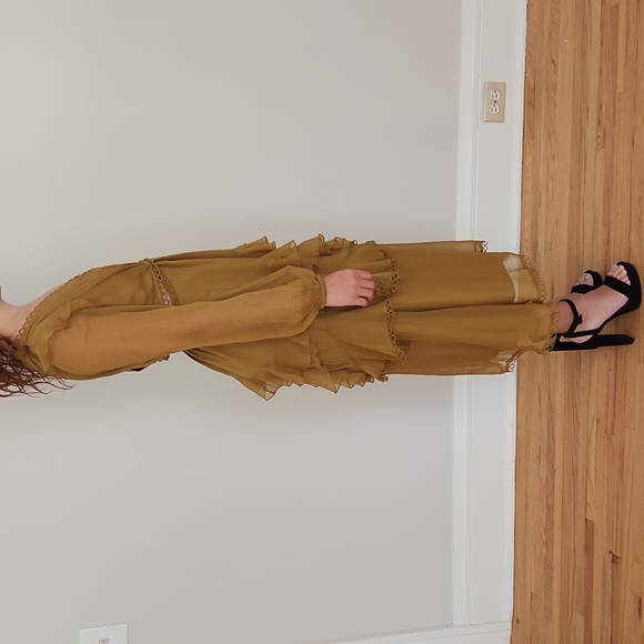 Darling Cutout Midi - Picture 3 of 4